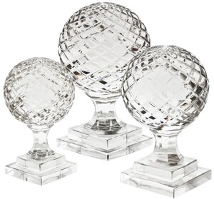 Casa Padrino Luxus Deko Glaskugeln Set - 3 Kugeln mit Sockel - Schreibtisch Deko - Wohnzimmer Deko - Luxus Kollektion