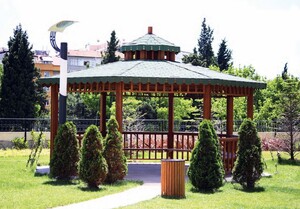 Casa Padrino Pavillon mit Sitzb�nken Braun / Gr�n 600 x 600 x H. 410 cm - Garten & Park M�bel