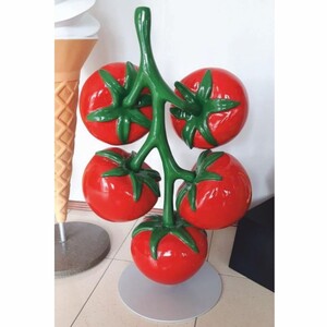 Casa Padrino XXL Deko Tomaten am Stengel mit St�nder Rot / Gr�n / Grau H. 100 cm