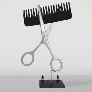 Casa Padrino XXL Deko Schere und Kamm Silber / Schwarz H. 175 cm - Friseur Deko