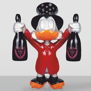 Casa Padrino XXL Deko Skulptur Ente Rot / Silber / Schwarz H. 120 cm - Gro�e Deko Figur