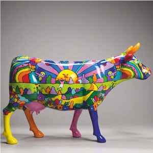 Casa Padrino XXL Deko Skulptur Kuh Bunt 225 cm - Lebensgro�e Garten Figur - XXL Tierfigur - Outdoor Deko Figur