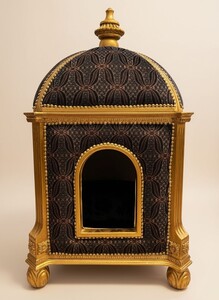 Pomp��s by Casa Padrino Barock Katzenhaus Lila / Gold - Pomp��ser Katzen Tempel designed by Harald Gl��ckler - Pomp��se Tierm�bel im Barockstil