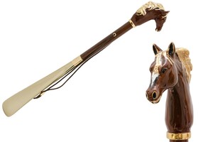Schuhanzieher mit Braunes Pferd - Buchenholz-Stange, Schaufel aus ABS, Griff aus Emailliertem Messing - Handmade in Italy