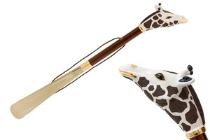 Schuhanzieher mit Giraffe - Buchenholz-Stange, Schaufel aus ABS, Griff aus Emailliertem Messing - Handmade in Italy