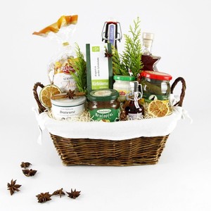 Pr�sentkorb Weihnachtsstiege