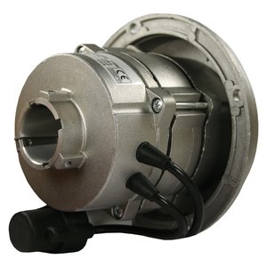 Brennermotor mit Flansch u. Pumpenaufn. 32mm; 110W; 230V/50Hz 