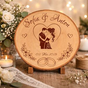 Baumscheibe mit Gravur 30 cm Brautpaar mit Herz Personalisiert Hochzeitsgeschenk