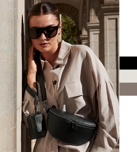 Boutique Pouch Wristlet