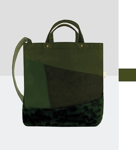 Bags by JASSZ Schulter Tasche Satomi Faux Fur modisch Messingoptik A03 NEU