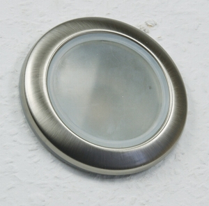 Decken-Einbaustrahler f�r Feuchtr�ume rund,  92mm, IP 44, chrom-matt