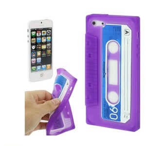 Silikon H�lle Retro Kassette f�r Handy iPhone 5 / 5s Lila