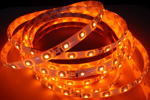 4796 LED Streifen wei 5 m 300 LEDs 3528 in IP-63 Lichtfarbe Orange 