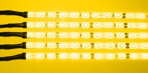 6791 LED Regal Beleuchtung 5 x 0,75 m inklusive Netzteil Lichtfarbe Gelb 