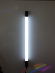 8903 LED Slim Leuchtstab 123cm 30mm Kunst-Rhre Kalt Wei
