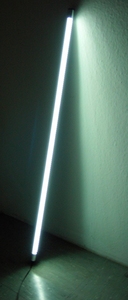 2007 LED Leuchtstab 18 Watt kalt wei� 1700 Lumen 123 cm Innen IP-20