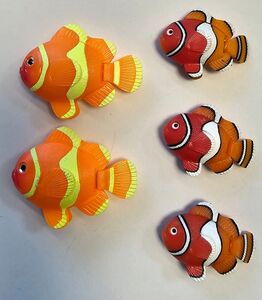 3195 Deko Set 2xClownfisch 2 x gro� + 3 x klein