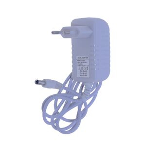 4289 LED Netzteil Wei� 230V auf 12V DC 1,5A Kabel 1,40m 2,1mm Stecker 