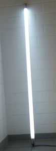 6725 LED Leuchtstab Satiniert 0,63m Lang 1000Lumen IP20 Innen KaltWei�