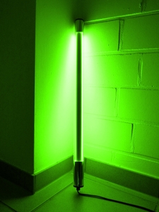 9777 LED Stab VISION 24 W 153 cm EK Kabel-wei� Kunststoff-R�hre Gr�n 