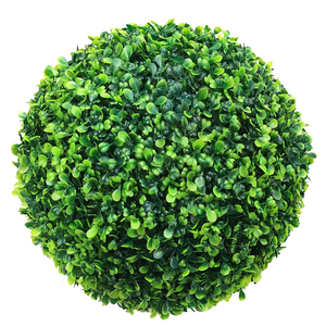 K�nstliche Buchskugel  20 cm