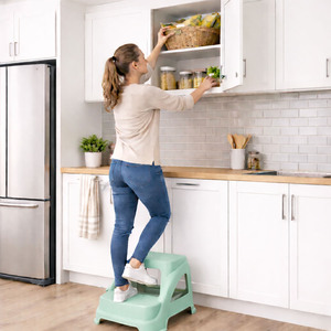 Zweistufiger Tritthocker Trittstufe Hocker Kunststoff Gr�n rutschfest 