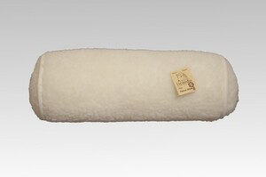 Nackenrolle Wolle ecru 42 cm x 14 cm