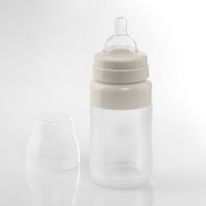 Dr. Schandelmeier Babyflasche aus Silikon mit Silikon Sauger 240 ml langsamer Nahrungsfluss Naturnahe-Babyflasche Anti-Kolik-Klassik-Sauger mit patentiertem Filter