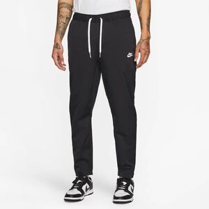 Nike Club Schmal zulaufende Herrenhose aus Webmaterial