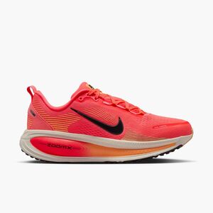 Nike W Nike Vomero 18 - hot lava/black-chalk-orange pulse