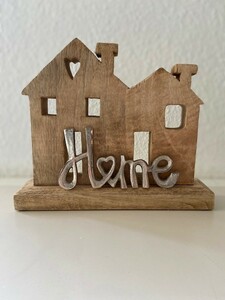 Aufsteller Haus aus Holz  mit Metall Schriftzug Home ca. 24 x 21 x 7 cm 