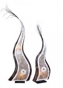 Deko-Leuchte Luana, Lampe in geschlngelter Pyramidenform