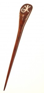 Haarnadel aus Holz mit Gecko, Haarschmuck