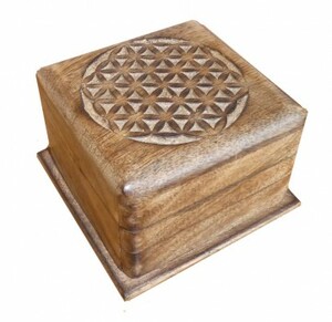 Trickbox, Schatulle aus Palisander-Holz, Gre ca. 10 x 10 x 6,5 cm