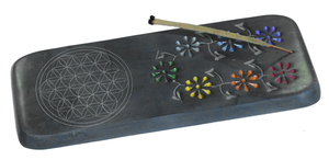 Rucherhalter aus Speckstein in den Chakra Farben mit der Blume des Lebens