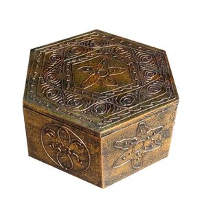 Schatulle Gold aus leichtem Albesia-Holz