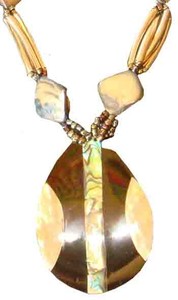 Halskette mit Muschelanh�nger, Modeschmuck, Natur-Schmuck mit Muschel