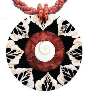 Hals-Kette mit Muschel-Anh�nger Halsschmuck