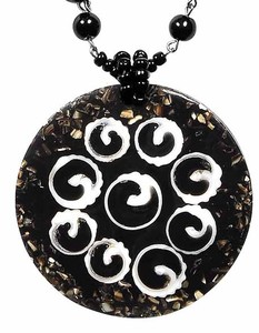 Hals-Kette mit Muschel-Anh�nger Halsschmuck