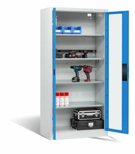 C+P Akku-Ladeschrank fr 5 E-Werkzeuge H/B/T 1950x930x500 mm Lichtgrau/Lichtblau