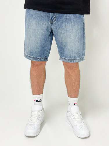Jeans Shorts mit Coin Crown Print in Washed Denim 