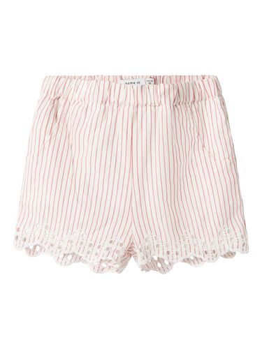 Gestreifte Shorts mit Stickerei und welligem Saum 