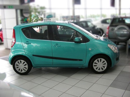 Seitenleisten-Satz f�r Suzuki Splash Van 2008-
