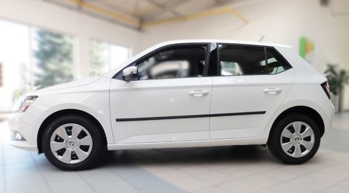 Seitenleisten-Satz f�r Skoda Fabia III Steilheck 5-T�rer  2015-