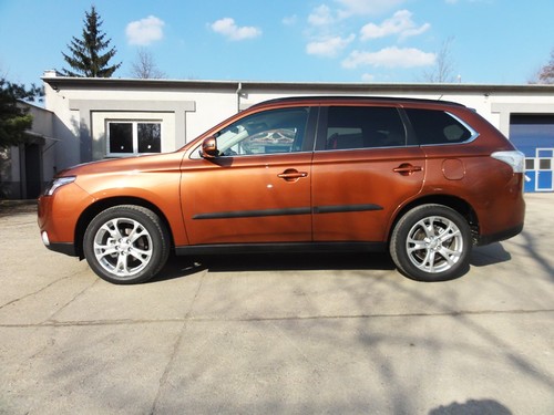 Seitenleisten-Satz f�r Mitsubishi Outlander SUV 5-T�rer  2012-