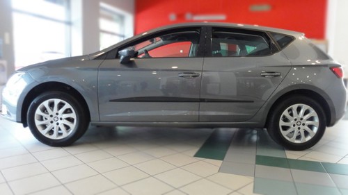 Seitenleisten-Satz f�r Seat Leon III 5F Steilheck 5-T�rer  2013-