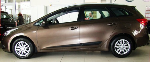 Seitenleisten-Satz f�r Kia Ceed SW (JD) Steilheck 5-T�rer  2012-