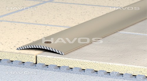 �bergangsprofil Ausgleichsprofil gelocht gew�lbt B30mm eloxiert Natur Silber C06