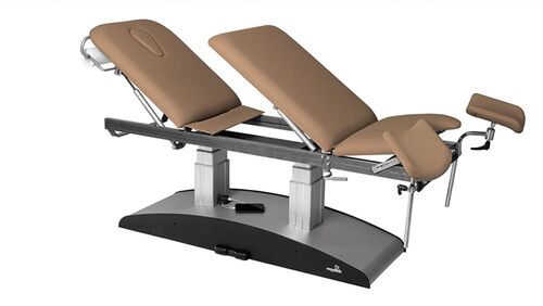 Gyn�kologische Liege, Therapieliege, elektr. div. Farben + Hocker 