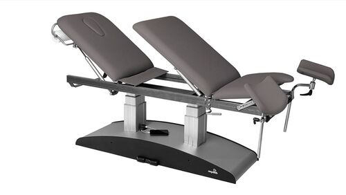 Gyn�kologische Liege, Therapieliege, elektr. div. Farben + Hocker 